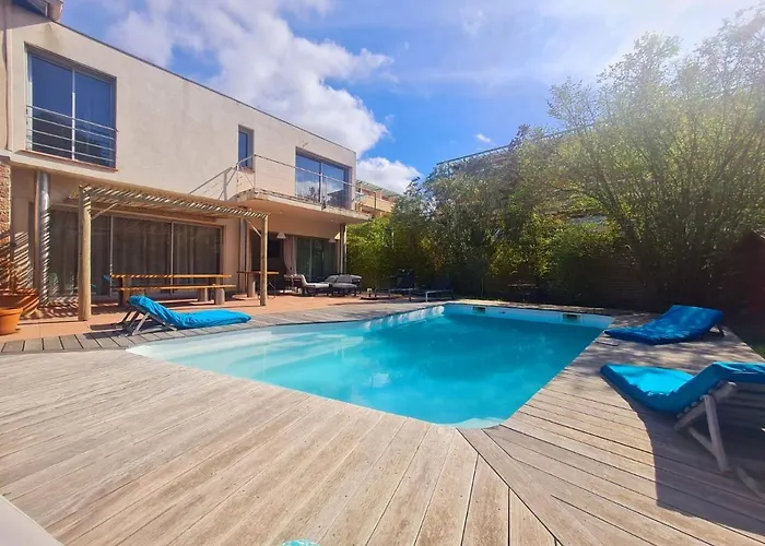 Coeur De Maison Piscine Willa *